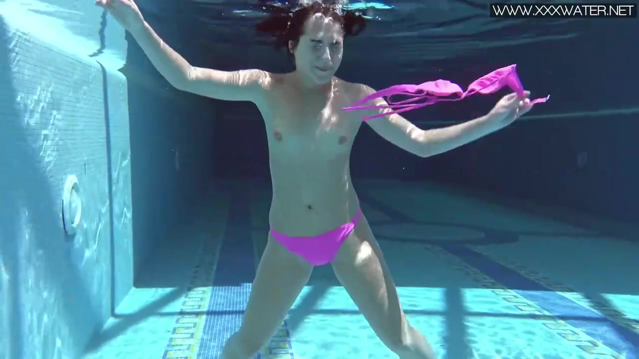 Lascivious Jessica Lincoln at public swiming pool movie Free Porn Videos | BestPornHubs.