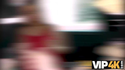 Well-made Olivia Sparkle - babe porn - VIP 4K