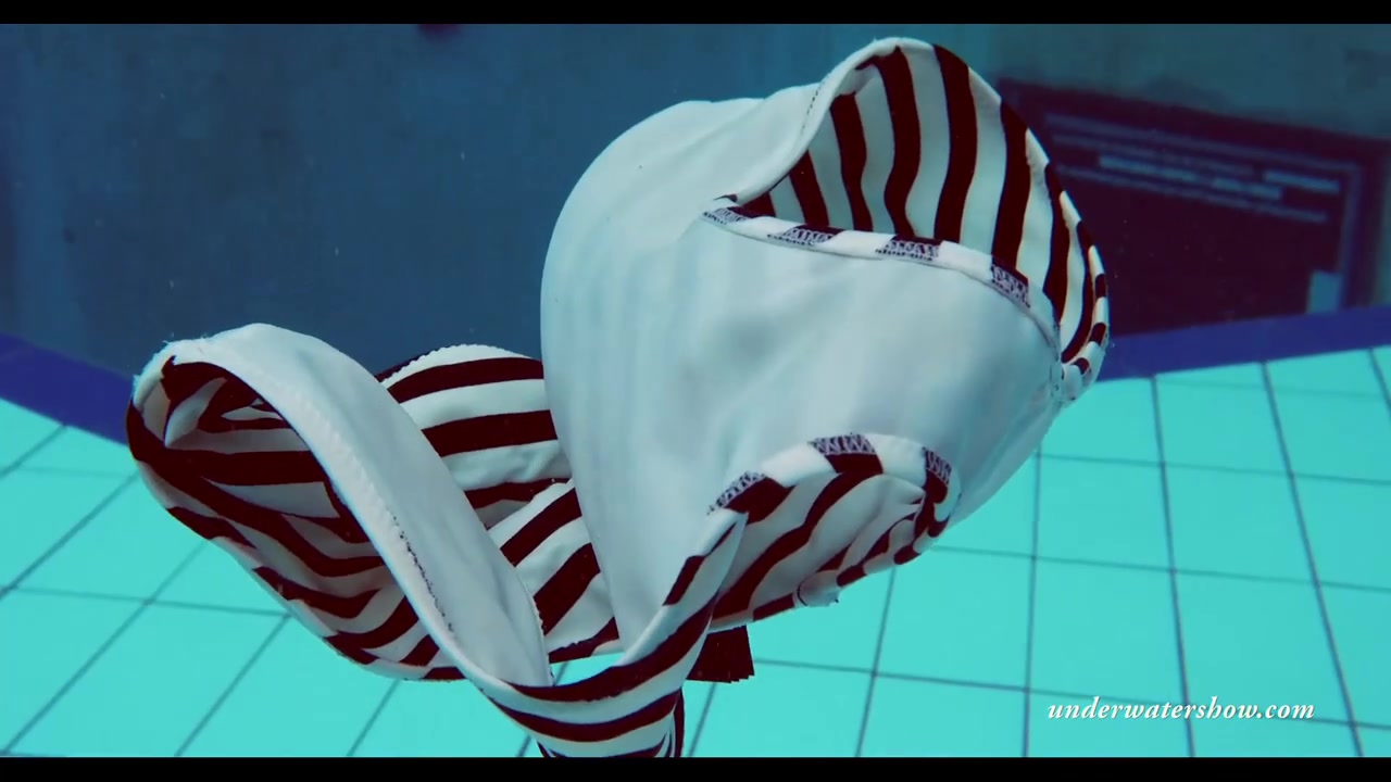 Underwater Show - swim smut Free Porn Videos | BestPornHubs.