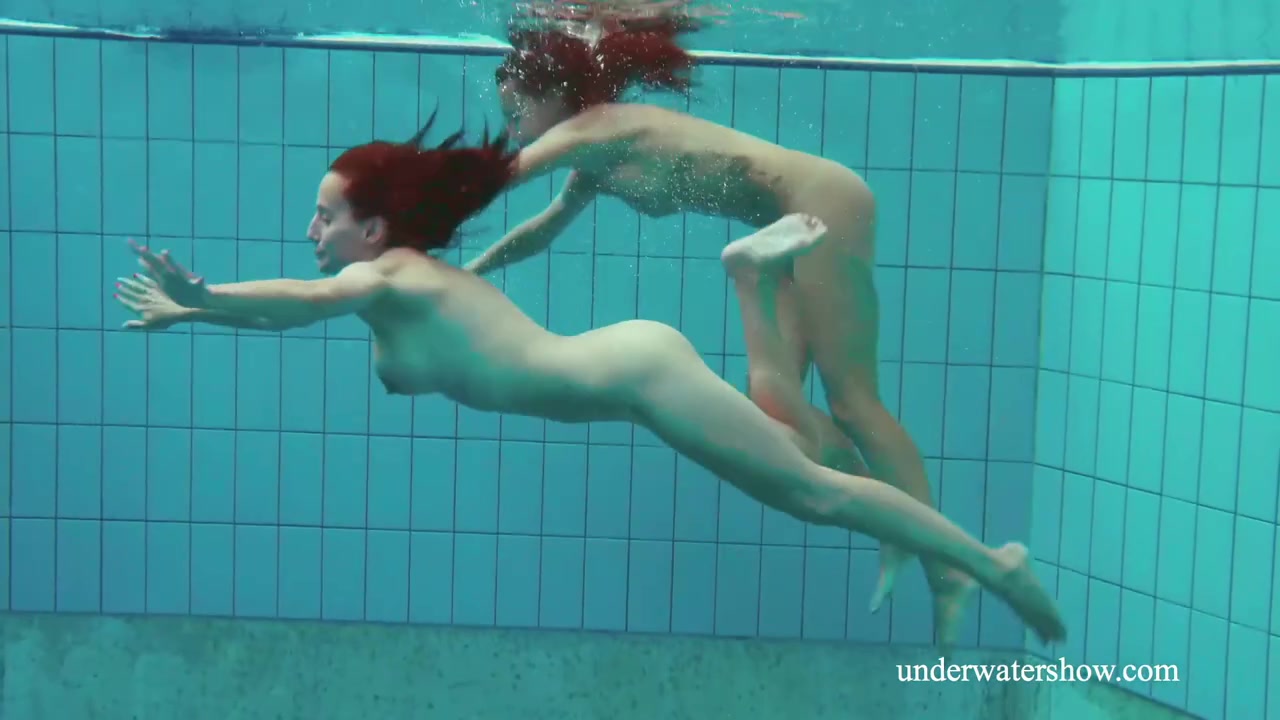 Underwater Show featuring goomah's public scene Free Porn Videos | BestPornHubs.