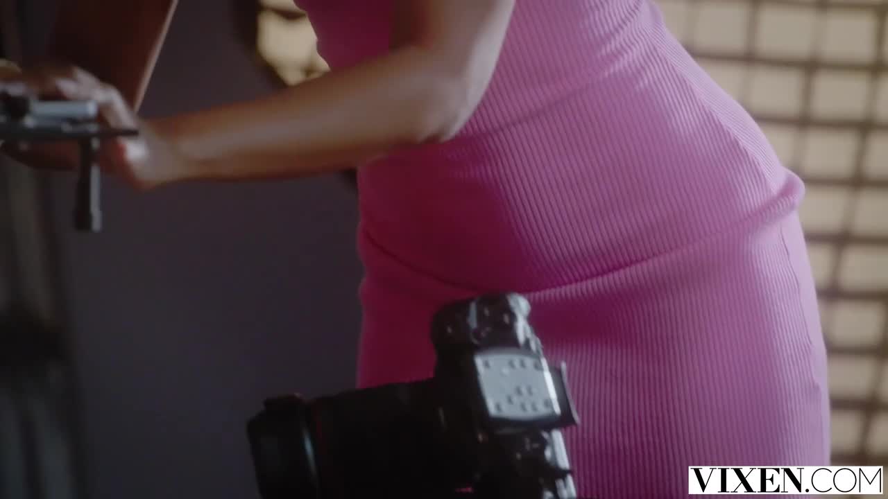 Olivia Jay's side fuck scene by Vixen Free Porn Videos | BestPornHubs.