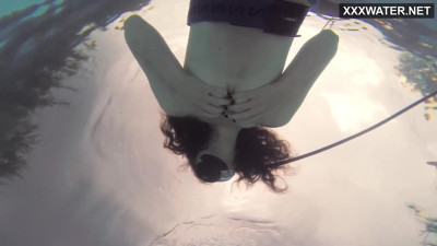 Emi's solo female smut by Underwater Show