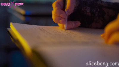 Cunning AliceBong's teen (18+) porn