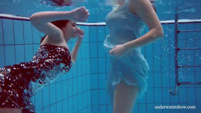 Fine-looking hussy's big ass sex