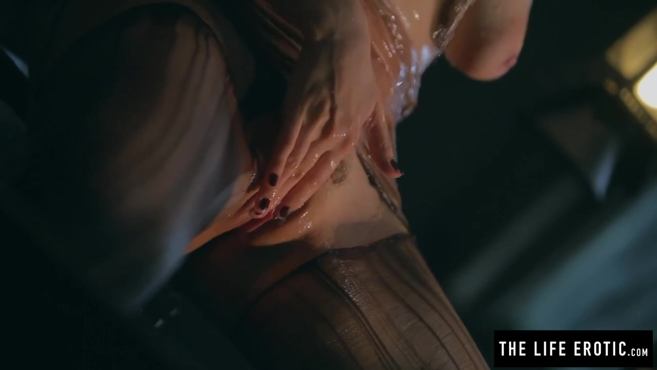 Emily's female orgasm video Free Porn Videos | BestPornHubs.