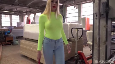 Extravagant Nikki's young (18+) scene
