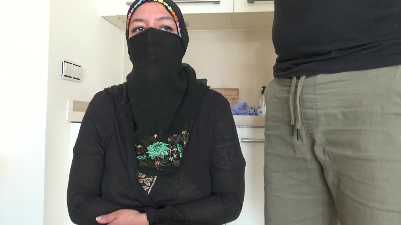 Striking SouzanHalabi at amateur video Free Porn Videos | BestPornHubs.